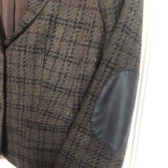 Banana Republic Jacket - Picture 2 of 3